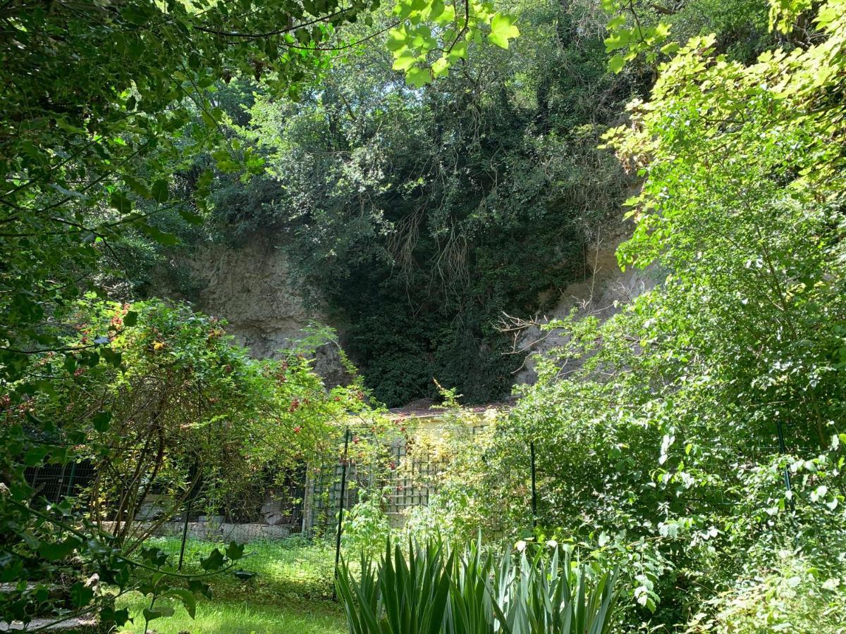 Chalet En Bord De Seine Villa Le Coudray-Montceaux ภายนอก รูปภาพ