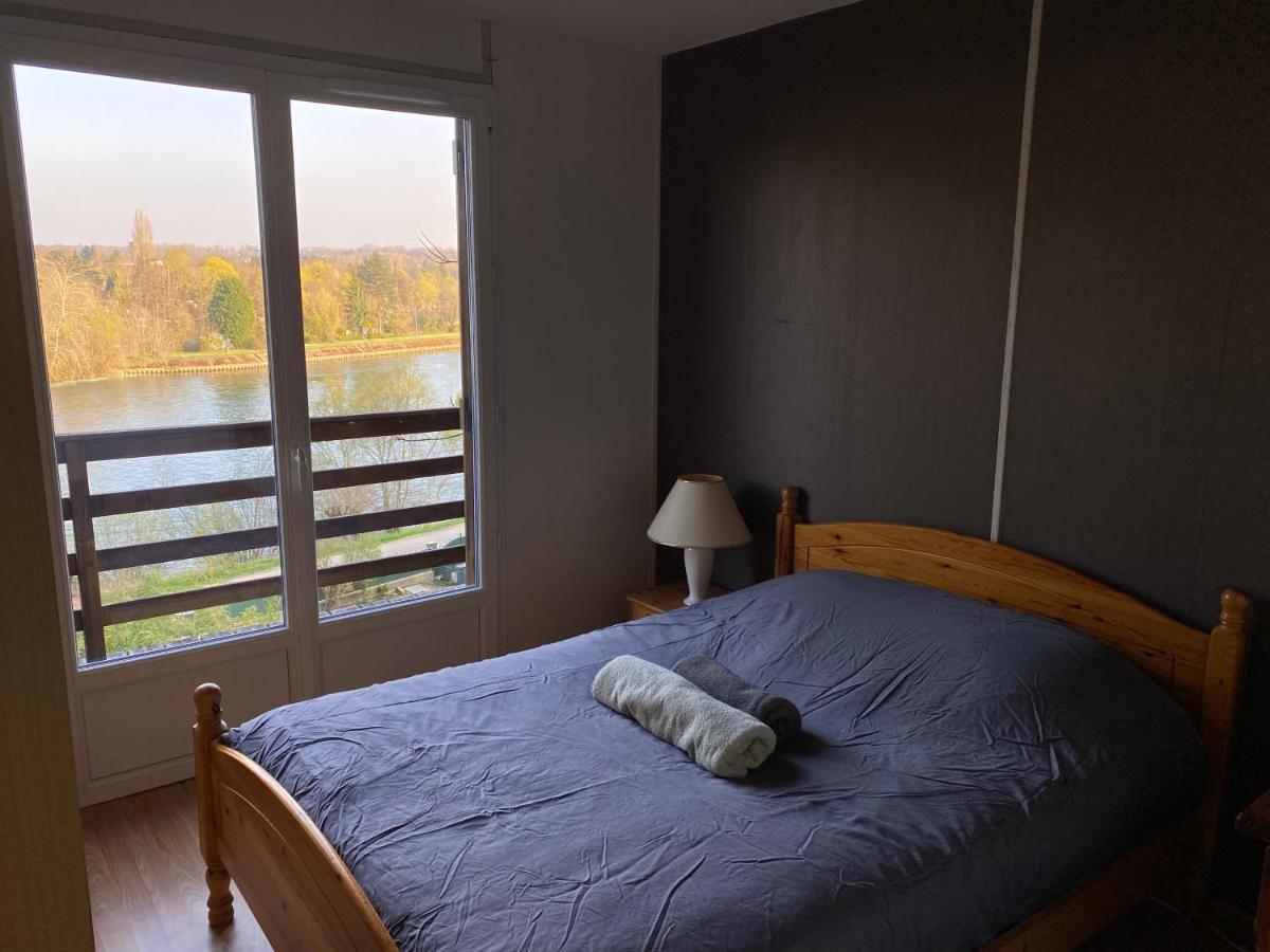Chalet En Bord De Seine Villa Le Coudray-Montceaux ภายนอก รูปภาพ
