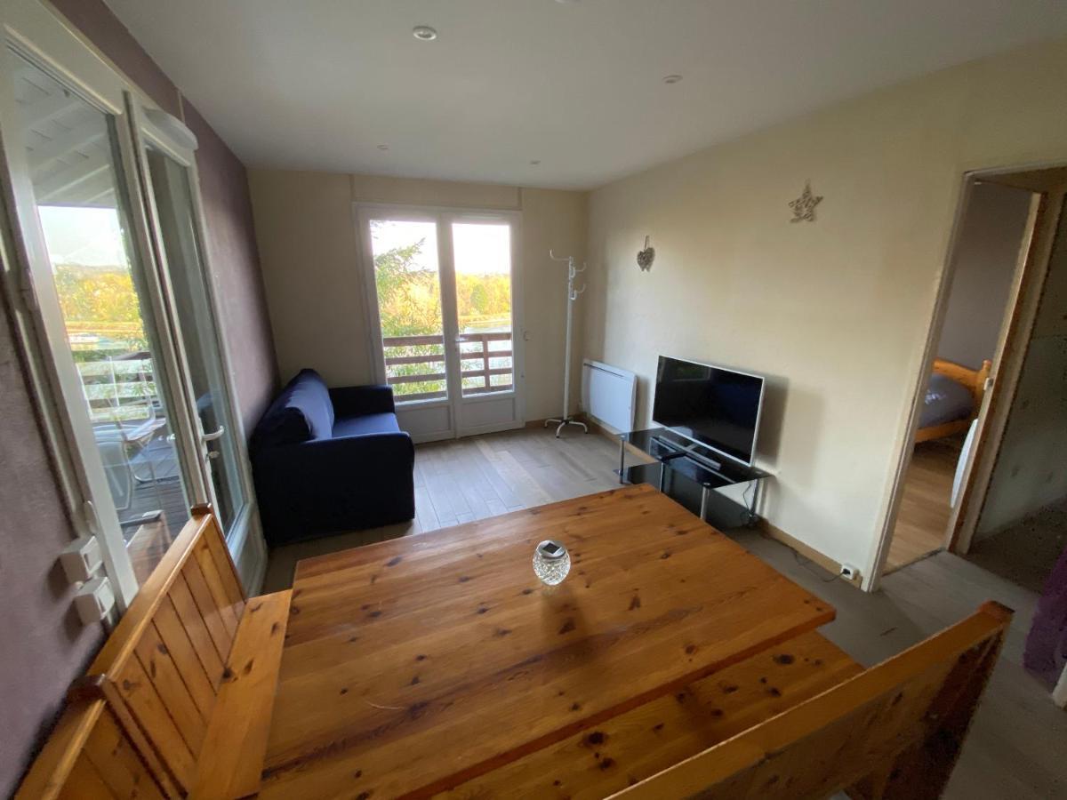 Chalet En Bord De Seine Villa Le Coudray-Montceaux ภายนอก รูปภาพ